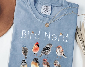 Bird shirt Bird Gift Bird Watching Gift Birdwatcher Shirt Bird Lover Shirt Bird Nerd Shirt Gift for Bird Lover Comfort Colors Bird Species