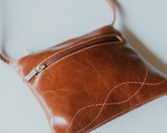 Small Vegan Leather Crossbody Bag/Purse, Brown Fabric Mini Crossbody Bag, Hobo Bags for Women, Bridesmaid Gift, Travel Cross Body Purse