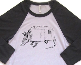 armadillo baseball tshirt, armadillo shirt, airstream, baseball t, armadillo tshirt, silkscreen shirt, men's gift idea, free ship