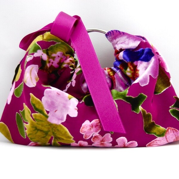 Clutch in fuchsia silk velvet floral