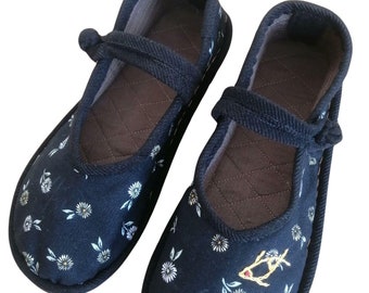 Handmade Dark Blue Canvas Shoes - Comfortable and Stylish