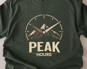 T-shirt Peak Hours, chemise de randonnée en montagne Comfort Colors®, cadeau aventure d'escalade en plein air