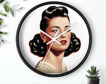 Vintage glamoureuze wandklok – retro houten frame, woondecoratie met stil mechanisme
