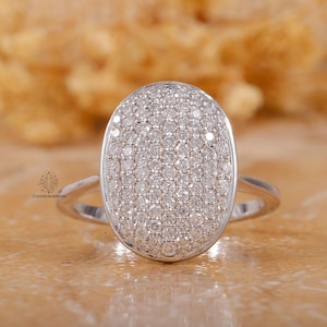 Oval Shape Diamond Bella&#39;s Ring, Lab Grown Cluster Engagement Ring, Round Diamond Ring, Oval Cluster Lab Grown Diamond Ring, 14K Gold Ring