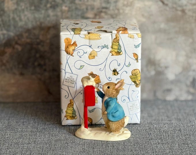 2004 Peter Rabbit Posting a Letter Enesco Miniature Figurine, Boxed ...