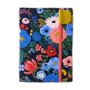 Kindle Paperwhite cover - Wildwood Garden - fits NEW 2024 paperwhites - sweet navy and peach floral - hardcover eReader case flowers spring