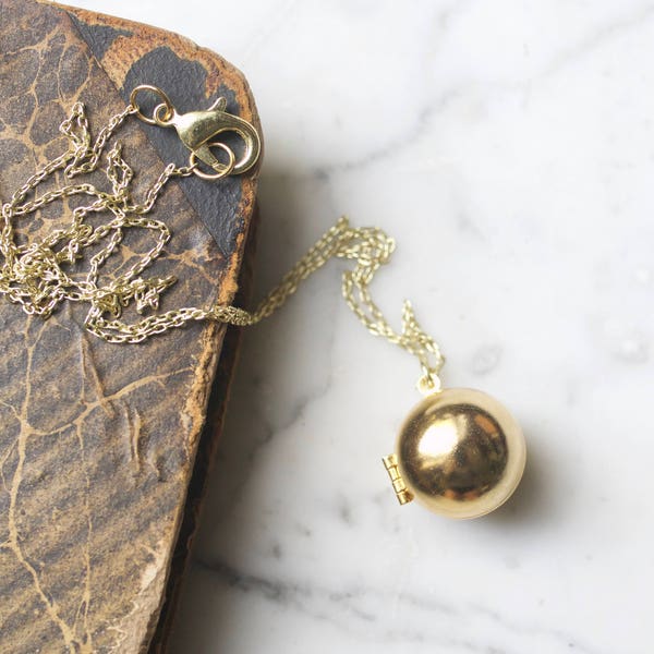 Vintage Brass Ball Shaped Locket Necklace