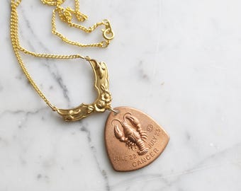 El cangrejo cáncer Horóscopo zodiaco astrología collar