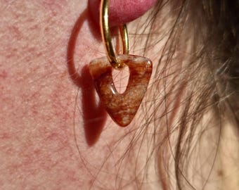 Stone-effect triangular tassels – Handmade polymer clay – Pair with hoop earrings
