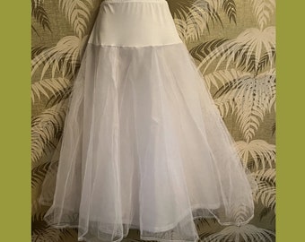 Vintage White Crinoline Skirt Slip ~ Formal Maxi Half Slip / Plus Size 18W ~ 35" 36" 37" Waist