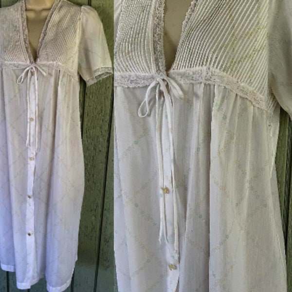 60s Vintage Semi-Sheer BARBIZON Pale Floral on White Batiste Nightgown ~ Pintucks / Innocent babydoll grannie nightie // sz Sml