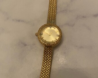 Vintage Messing Gold Damenuhr, kleine Gesicht Uhr, Uhr für Frauen, Geschenk für sie, zierliches Vintage Design, zierliche Uhr, Messing Gold Band