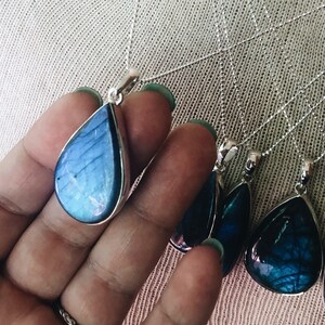 Labradorite Necklace, Labradorite Jewelry, Crystal Necklace, Blue Necklace