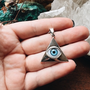 Eyeball Necklace, Triangle Necklace, Third Eye Necklace ,All Seeing Eye Necklace, Unique Jewelry For Women, Third eye jewelry