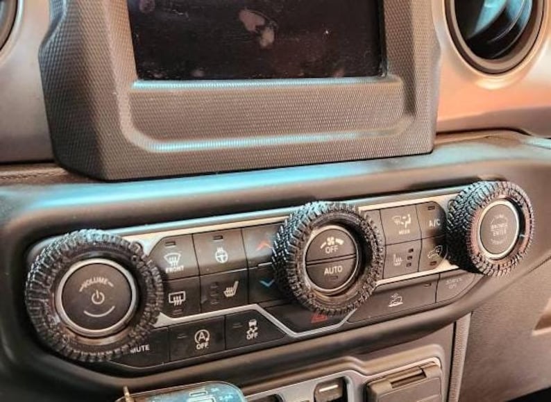 Custom Knob Covers – Jeep Wrangler & Gladiator (8.4" Display) 2018-2024 image 3