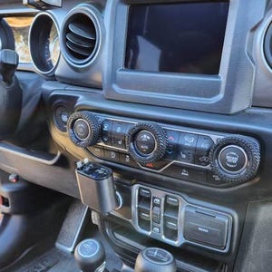 Custom Knob Covers – Jeep Wrangler & Gladiator (8.4" Display) 2018-2024 image 5