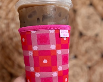 Quilted Neoprene Iced Coffee Sleeve: Pink Print Drink Cover