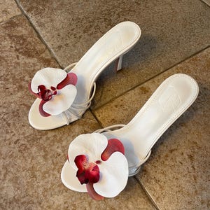 Rote Orchidee Pumps *LIMITED EDITION*