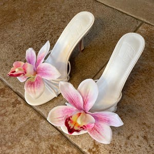 Różowo-białe szpilki Orchidea