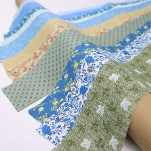 Blue Vintage Miniature Flower Jelly Roll Fabric Strips-10Precut Strips 2.339.3100% Cotton zdjęcie 8