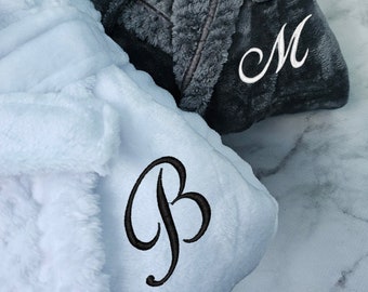 Bridal Robe, Couple Bathrobe , Bridesmaids Personalized BathRobe , Embroidered Bathrobe ,Bride Robe ,Wedding Gifts , Anniversaries Robes ,Ba