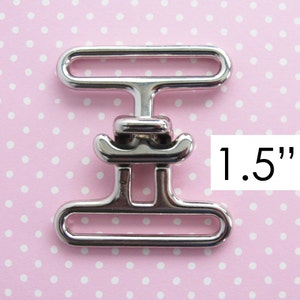 Cinch Buckle 1.5 Inch: Twist lock closure hardware for bags or belts. image 1