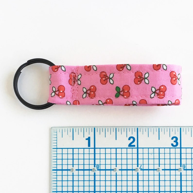 Fabric Zip Pull PDF Sewing Pattern Digital Delivery: Sew a short lanyard strap zip pull from quilting cotton fabric. image 8