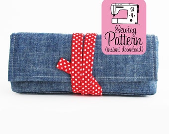 Peony Pen Pouch PDF Sewing Pattern (Digital Delivery): Sew a small flat bottom clutch or pen pouch.