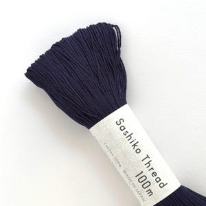 Navy Sashiko Thread: Olympus cotton mending thread in NAVY (color #103)