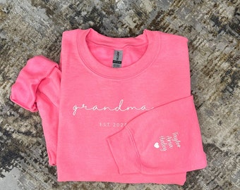 Custom Grandma Sweatshirt With Grandkids Names On Sleeve, Personalized Granny Hoodie, Gramma Outfit, Gigi Mimi Clothing, Mothers Day Gifts