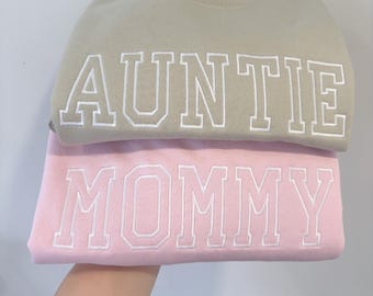Custom Embroidered Mama Sweatshirt: Personalized Mom Outfit