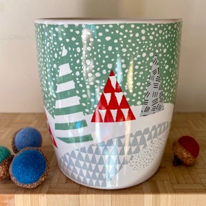Starbucks Mug with Penguin and Trees Collectible Holiday Winter 12 oz. Mug image 2