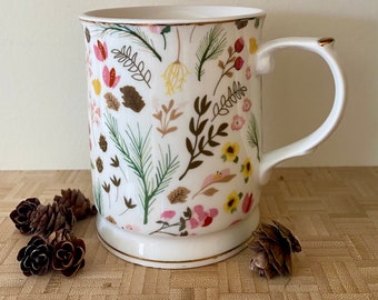 Mug Grace Teaware Fine Porcelain with Gold Accents 14 ounce