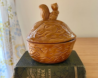Covered Bowl Vintage Squirrel on Walnut Lidded Dish Cookie Jar Midcentury Retro