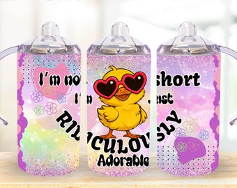Vaso con boquilla de 12 oz con la frase "I'm Not Short", descarga digital PNG