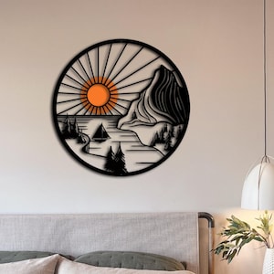 Letrero colorido de sol y bosque, decoración de pared de metal con montañas y bosques, vista colorida de cordilleras, letrero de gran tamaño para el hogar, colgantes de metal
