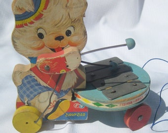 Vintage Fisher Price Rare Ziggy Zilo Bear with Xylophone Pull Toy #737