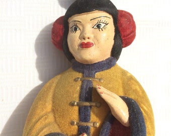 Vintage Flocked Asian Woman Accent Lamp