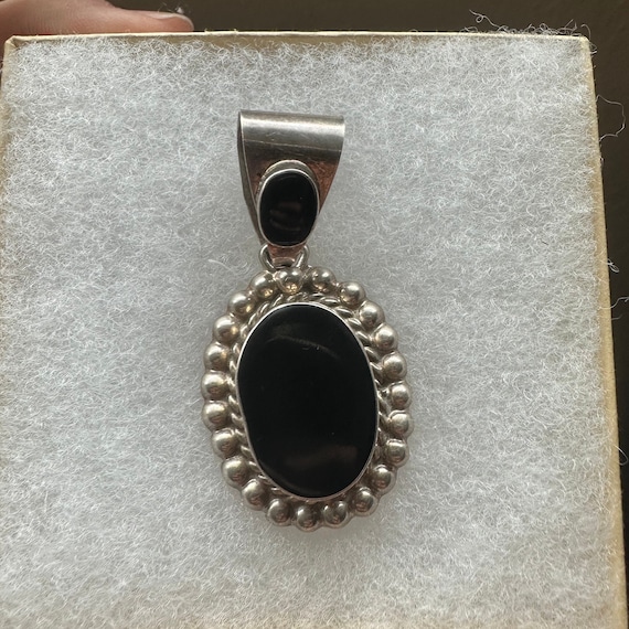 Sterling Sliver Mexican Onyx Pendant