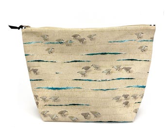 Bolsa para proyectos Sandpiper, bolsa de punto con diseño de aves costeras, organizador de manualidades playeras, estuche con cremallera con diseño de naturaleza marina, bolsa para proyectos de lona reciclada.