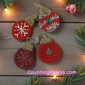 Crochet Christmas Ornament Pouch Pattern | Mini Gift Bag | Advent Calendar Pocket | Tree Garland Decoration digital download pattern