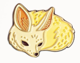 FENNEC FOX enamel pin -- desert fox brooch -- fennec fox jewelry -- kawaii fennec fox gift -- animal brooch gift for her