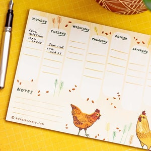 Chicken Weekly Planner Pad – Undated Planner Notepad – Office Desk Decor for Women – Aesthetic Desk Accessories – 2025 Desk Planner