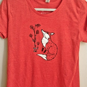 Tshirt women graphic tees RED FOX T SHIRT for women Cottagecore tee for women Cute Fox Shirt Forest Nature Tshirt cool women gifts image 2