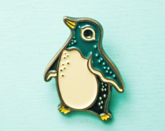 ペンギンのエナメルピン、かわいいギフト、七宝焼きペンギンピン