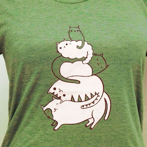 Kawaii CAT SHIRT -- Katzen-T-shirt -- Katzen-Damen-T-Shirt - Geschenk für Katzenliebhaber - Katzen-Shirts für Frauen