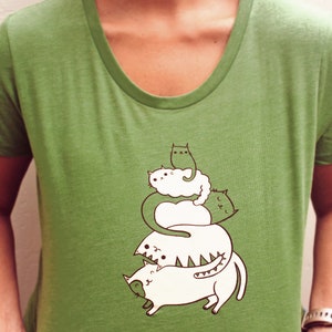 Kawaii CAT SHIRT -- Katzen-T-shirt -- Katzen-Damen-T-Shirt - Geschenk für Katzenliebhaber - Katzen-Shirts für Frauen Bild 4