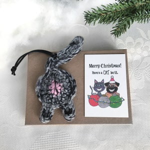 Gray Tabby Cat Butt Christmas Ornament Long Distance Relationship Gift for Boyfriend Bild 5