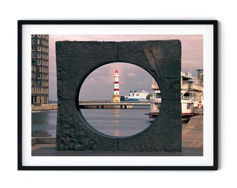 Photographie du phare de Malmö, architecture scandinave moderne, art minimaliste et urbain de Suède, téléchargement numérique imprimable