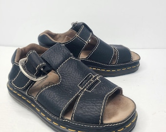Sandalias Dr. Doc Martens vintage para hombre, modelo 7 Fisherman, plataforma gruesa, hebilla Y2K